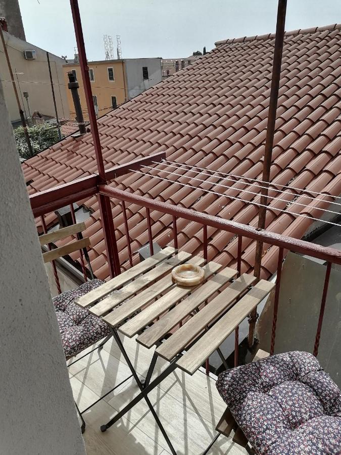 Kupus By Arena Apartment Pula Luaran gambar